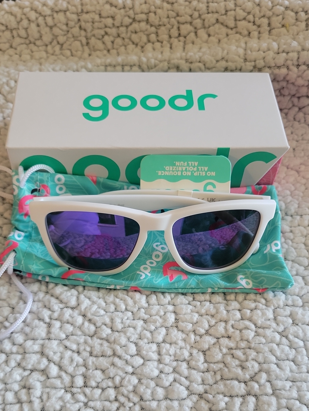 goodr - OG Side Scroll Eye Roll Sunglasses - White with Pink Mirror Lenses - Picture 5 of 7